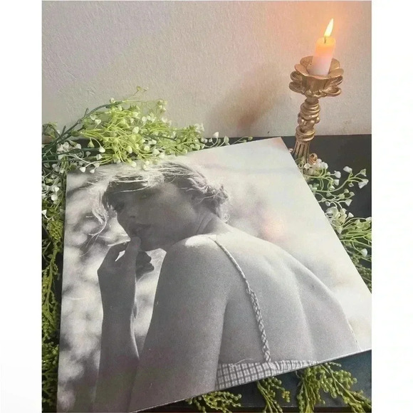 Taylor Swift - folklore (Target Exclusive, Vinyl) - Picture 2 of 7